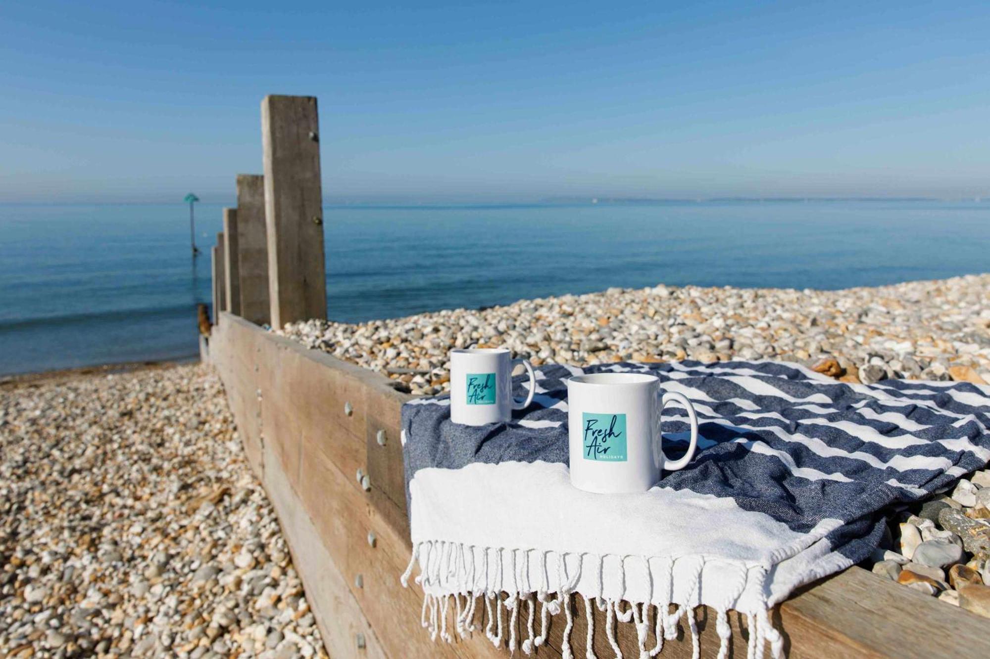 Luxury Designer Coastal Home For 10 With Hot Tub West Wittering Eksteriør billede