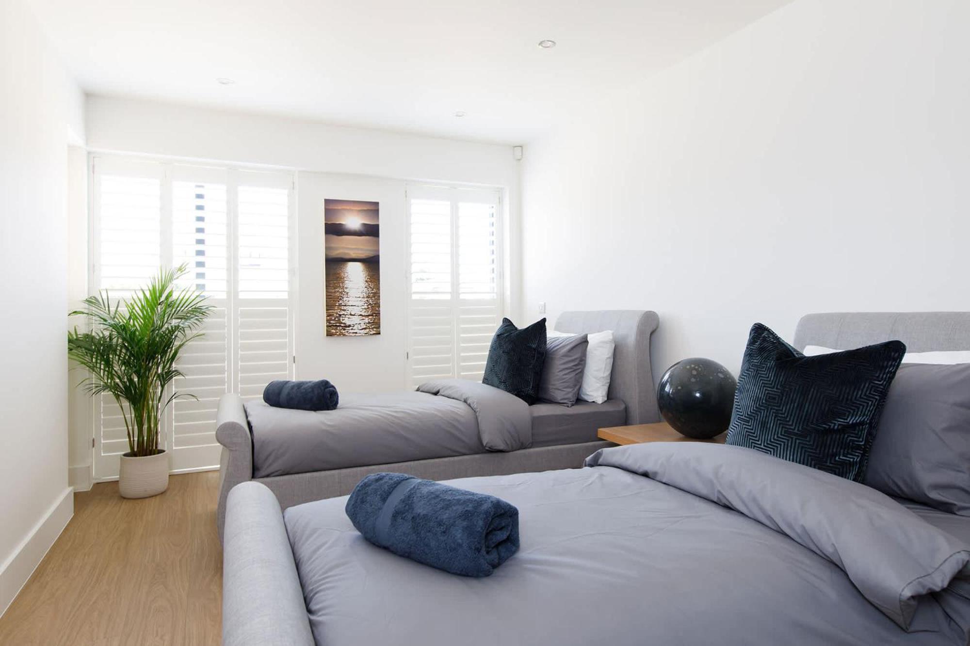 Luxury Designer Coastal Home For 10 With Hot Tub West Wittering Eksteriør billede