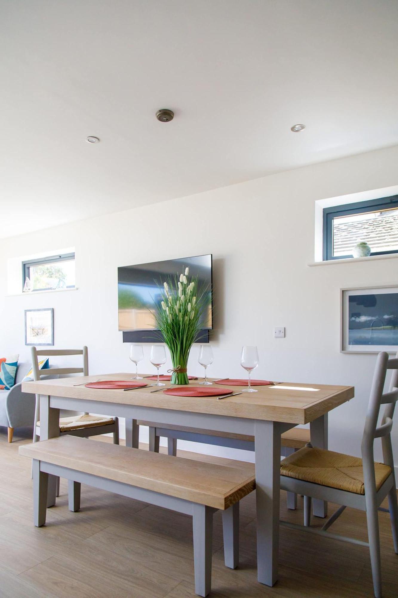 Luxury Designer Coastal Home For 10 With Hot Tub West Wittering Eksteriør billede